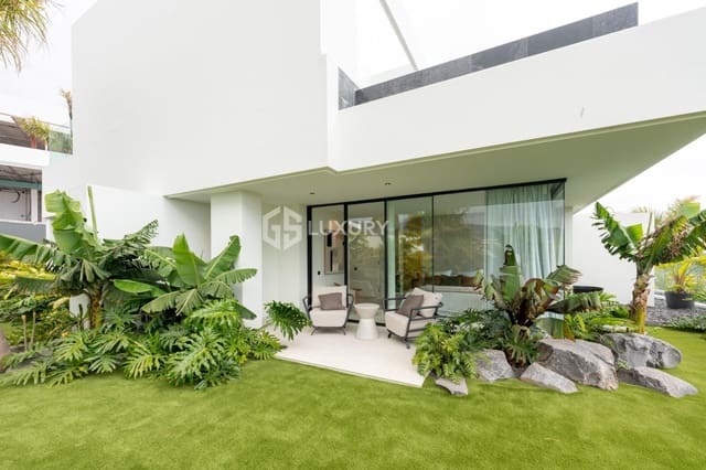 4 sypialnia Willa na sprzedaż w Guía de Isora z garażem - 4 290 000 € (Ref: 9808940)