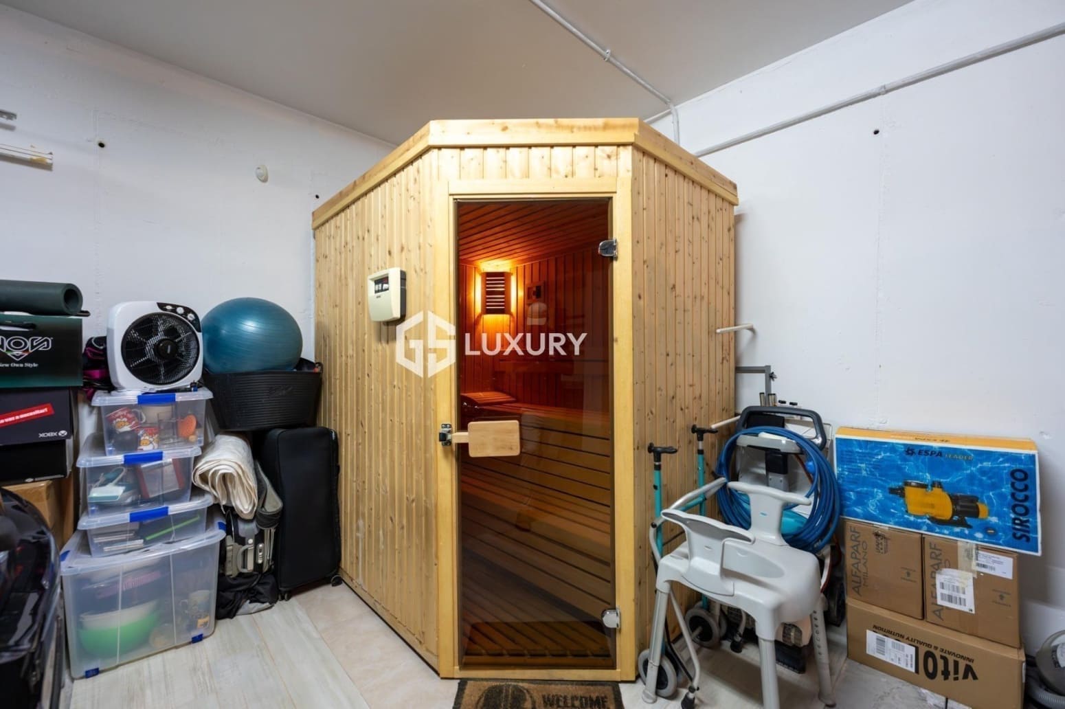 3 quarto Moradia para venda em Adeje com garagem - 1 600 000 € (Ref: 9808941)