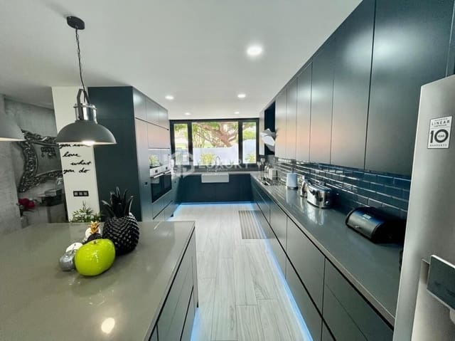 2 sypialnia Willa na sprzedaż w Aldea Blanca (Tenerife), San Miguel de Abona z garażem - 1 900 000 € (Ref: 9809670)