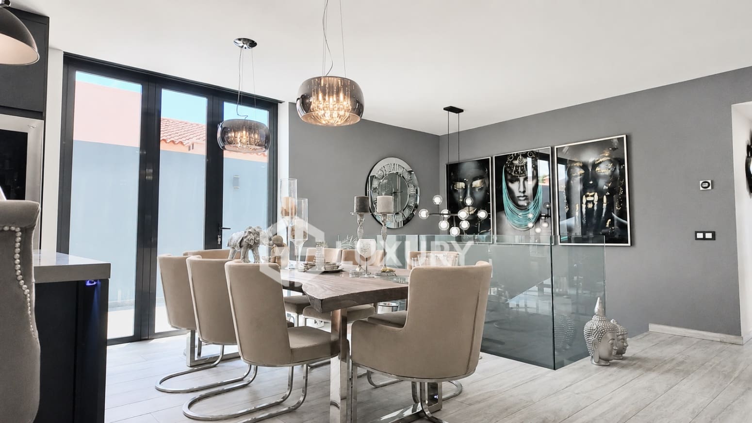 2 sypialnia Willa na sprzedaż w San Miguel de Abona z garażem - 1 900 000 € (Ref: 9809670)
