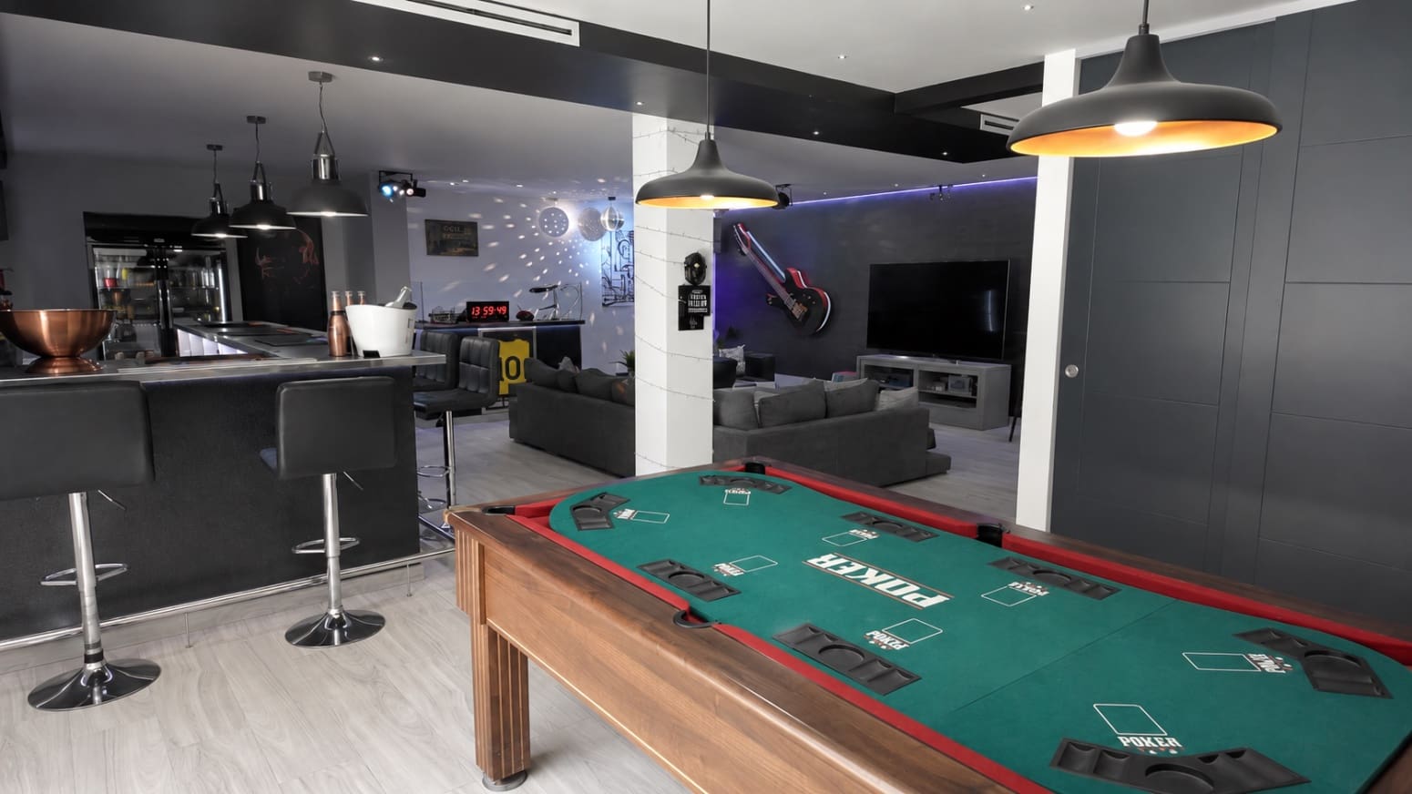 2 sypialnia Willa na sprzedaż w San Miguel de Abona z garażem - 1 900 000 € (Ref: 9809670)