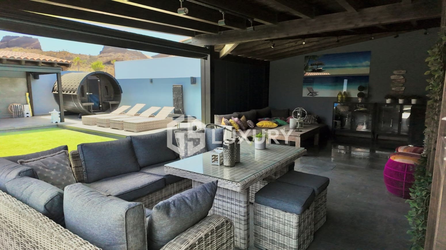 2 sypialnia Willa na sprzedaż w San Miguel de Abona z garażem - 1 900 000 € (Ref: 9809670)