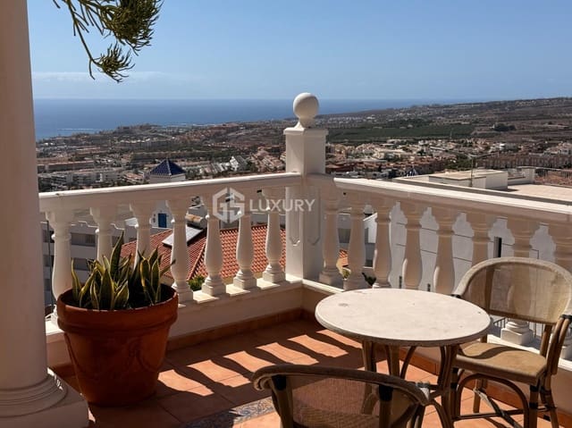 6 chambre Villa/Maison à vendre à Torviscas Centro y Alto, Adeje avec garage - 1 870 000 € (Ref: 9809672)