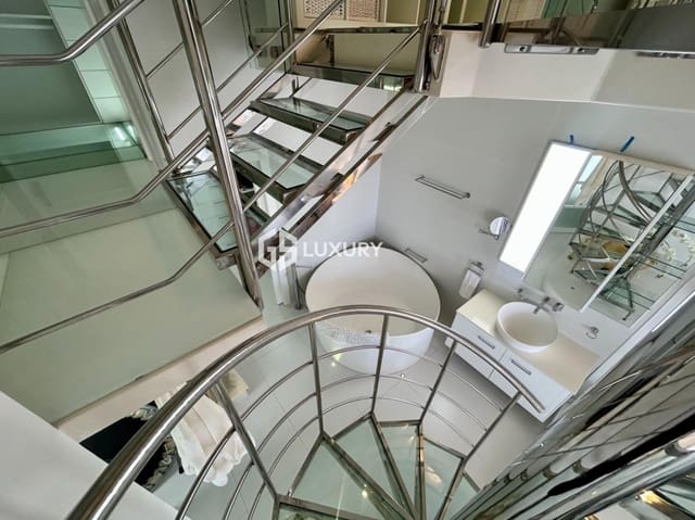 1 Zimmer Wohnung zu verkaufen in San Eugenio Bajo, Adeje mit Garage - 1.595.000 € (Ref: 9809676)