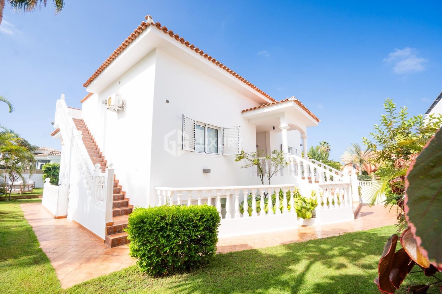 5 chambre Villa/Maison à vendre à Adeje avec garage - 3 300 000 € (Ref: 9809677)