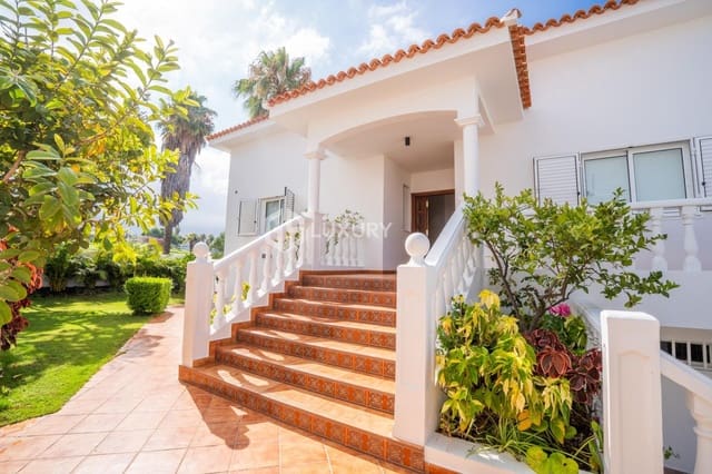 5 chambre Villa/Maison à vendre à La Caleta Adeje, Adeje avec garage - 3 300 000 € (Ref: 9809677)