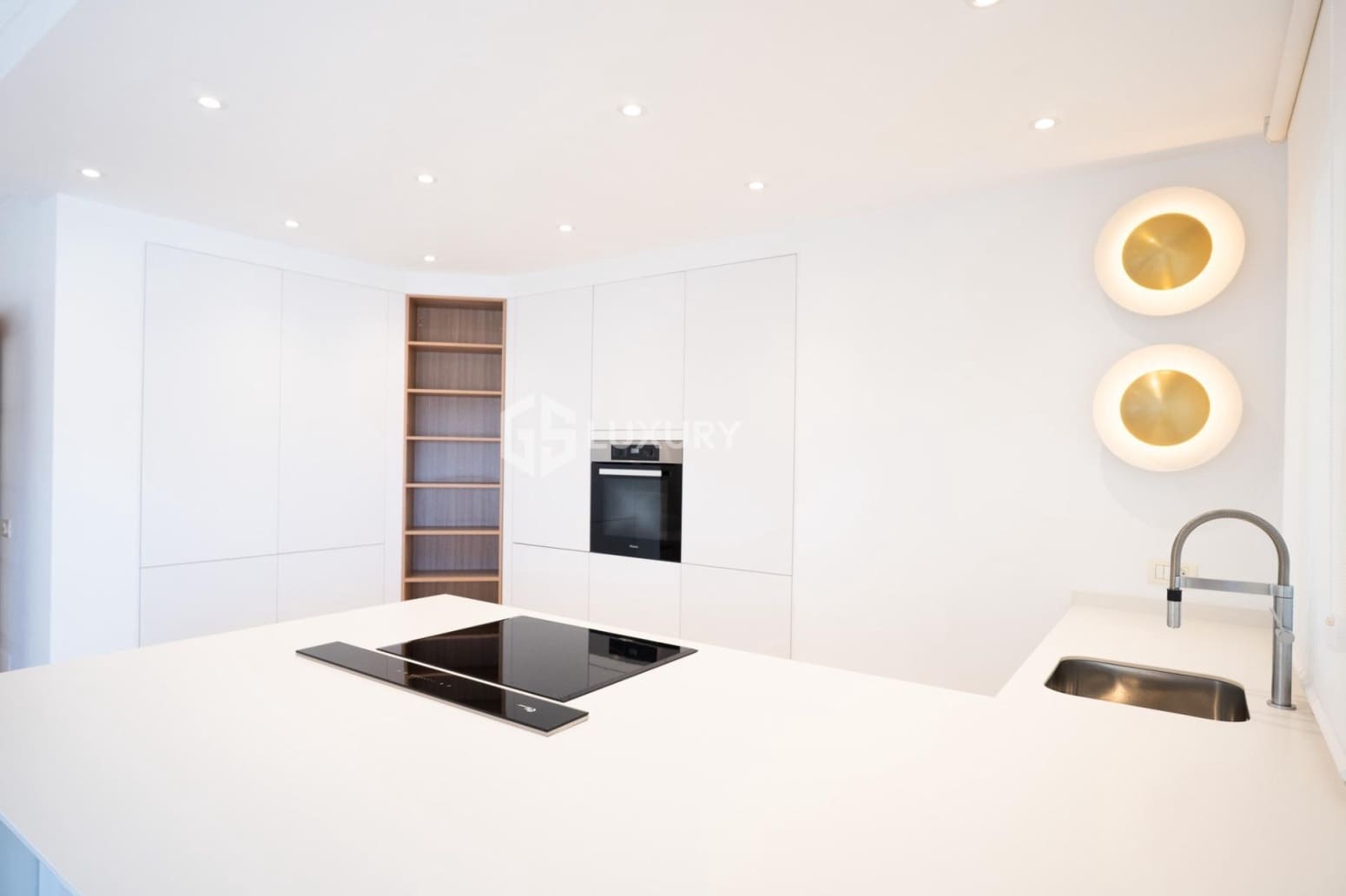 5 chambre Villa/Maison à vendre à Adeje avec garage - 3 300 000 € (Ref: 9809677)