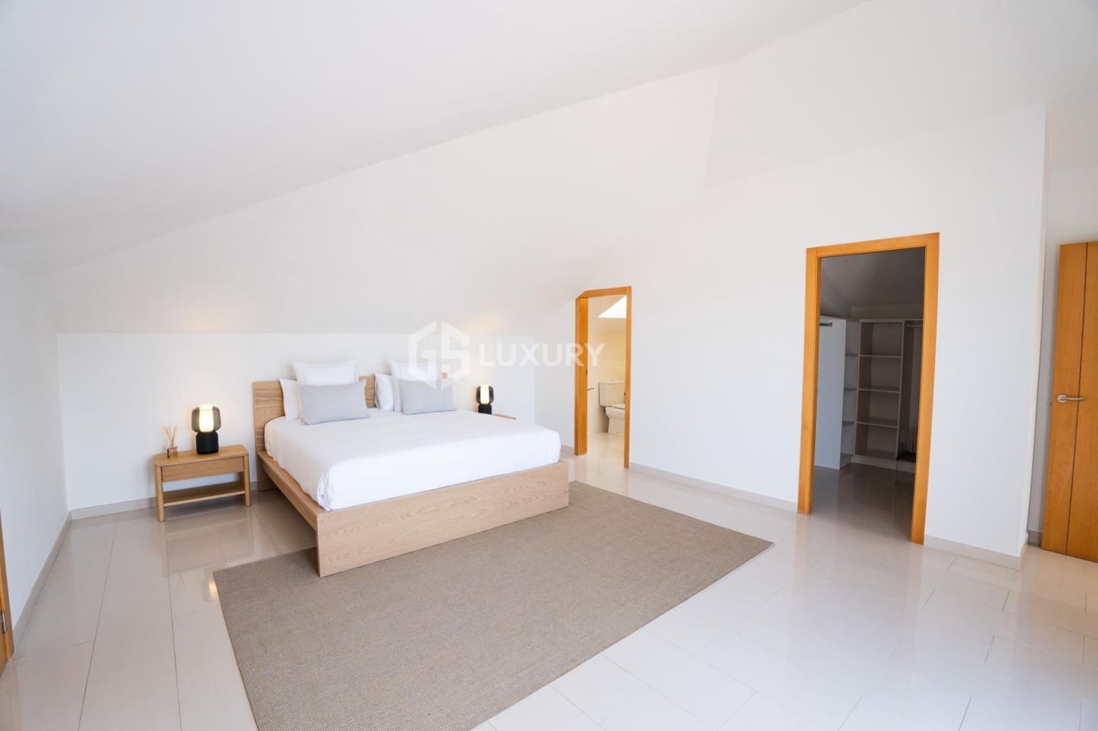 5 chambre Villa/Maison à vendre à Adeje avec garage - 3 300 000 € (Ref: 9809677)