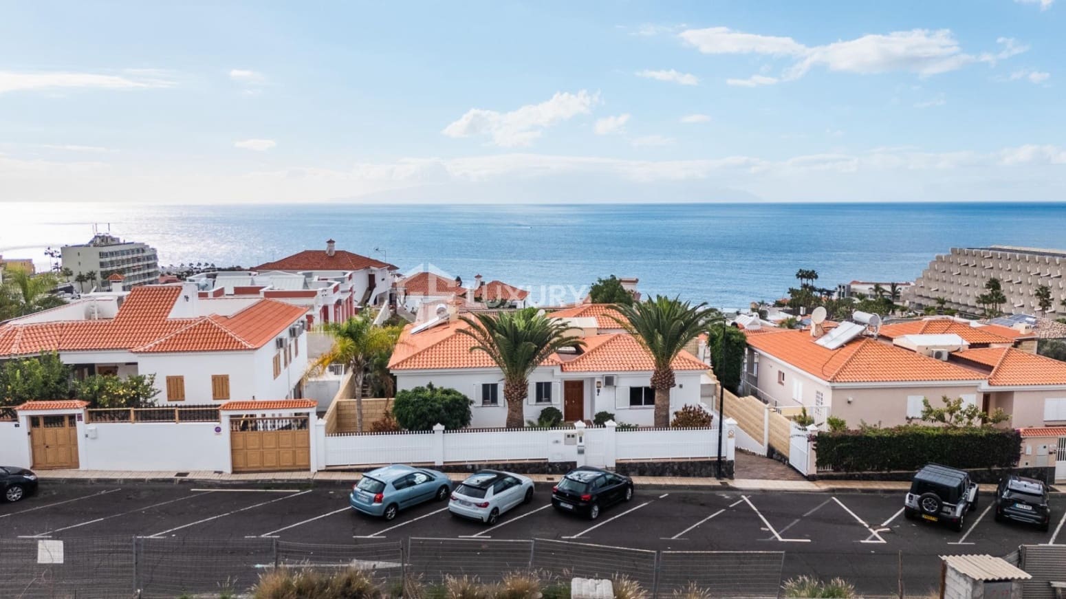 6 chambre Villa/Maison à vendre à Santiago del Teide avec garage - 1 280 000 € (Ref: 9809678)