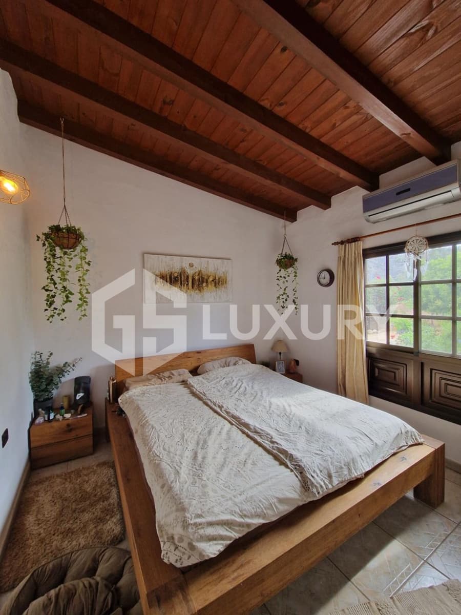 8 slaapkamer Villa te koop in Guia de Isora met zwembad garage - € 980.000 (Ref: 9815073)
