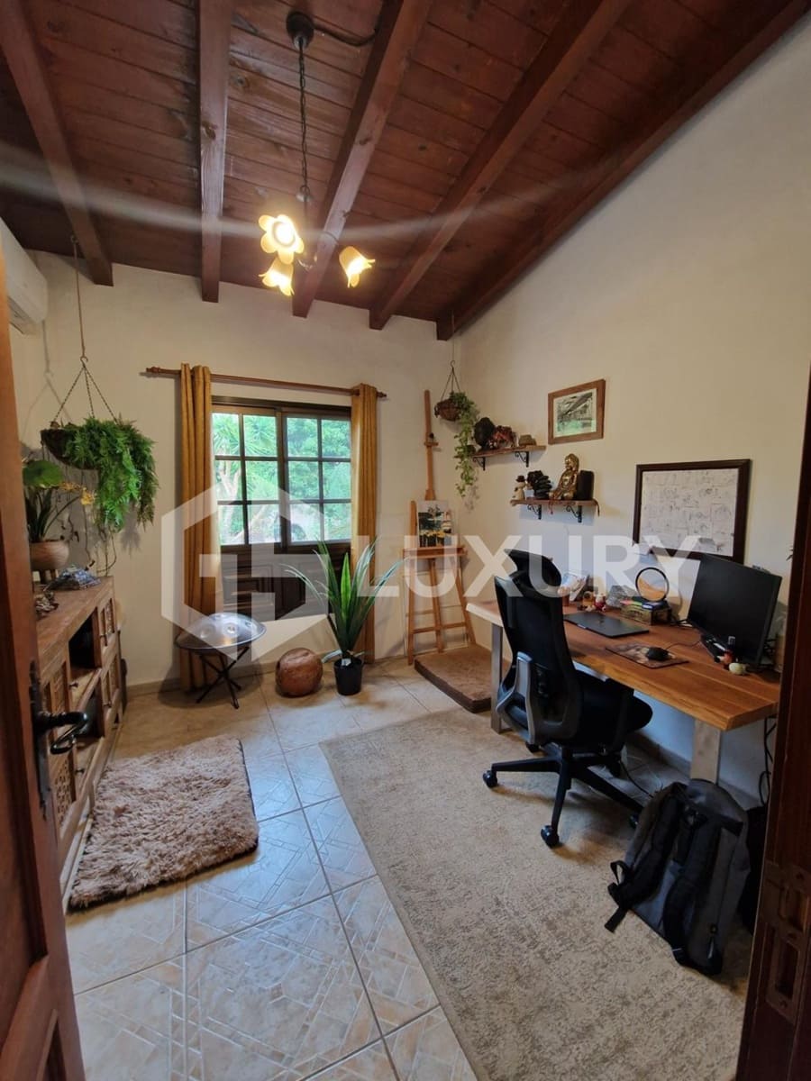 8 slaapkamer Villa te koop in Guia de Isora met zwembad garage - € 980.000 (Ref: 9815073)