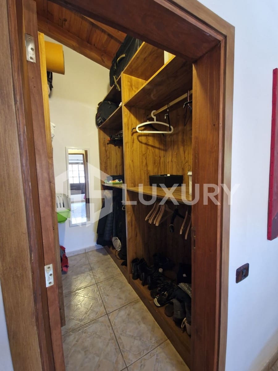 8 slaapkamer Villa te koop in Guia de Isora met zwembad garage - € 980.000 (Ref: 9815073)