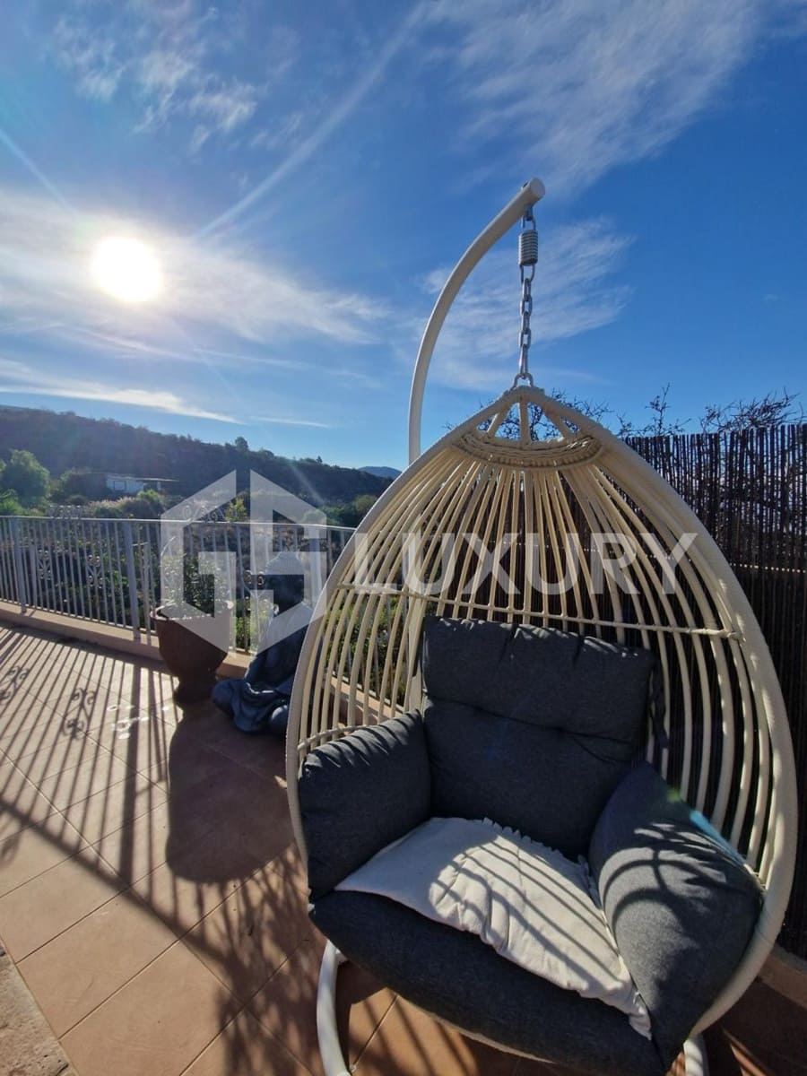 8 slaapkamer Villa te koop in Guia de Isora met zwembad garage - € 980.000 (Ref: 9815073)