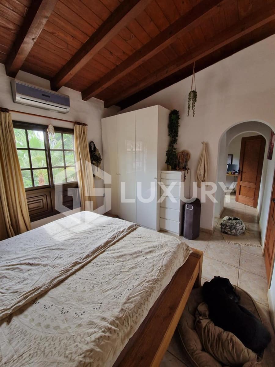 8 slaapkamer Villa te koop in Guia de Isora met zwembad garage - € 980.000 (Ref: 9815073)