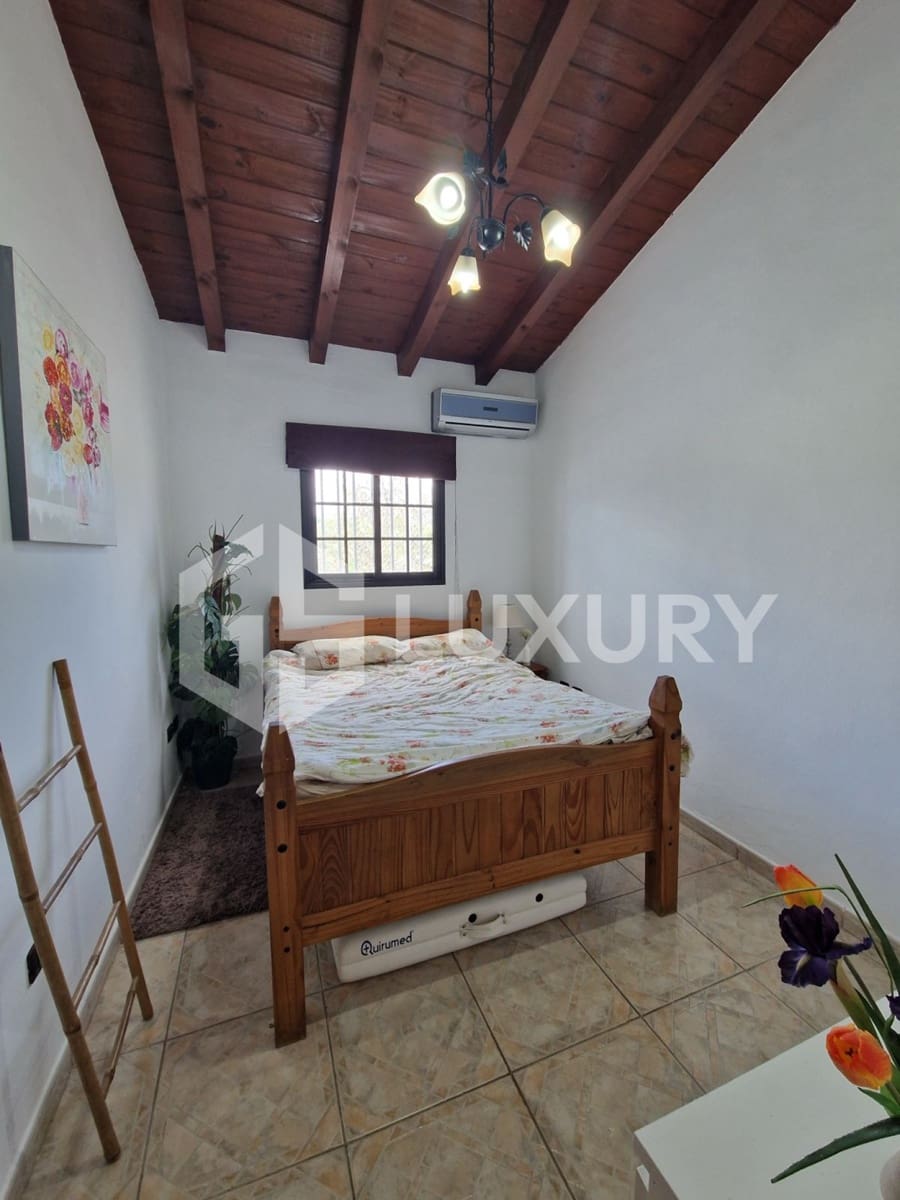 8 slaapkamer Villa te koop in Guia de Isora met zwembad garage - € 980.000 (Ref: 9815073)