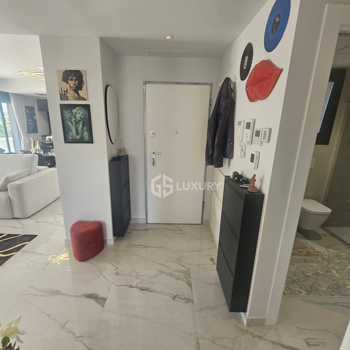 3 soverom Leilighet til salgs i Los Altos med svømmebasseng garasje - € 559 000 (Ref: 9816658)
