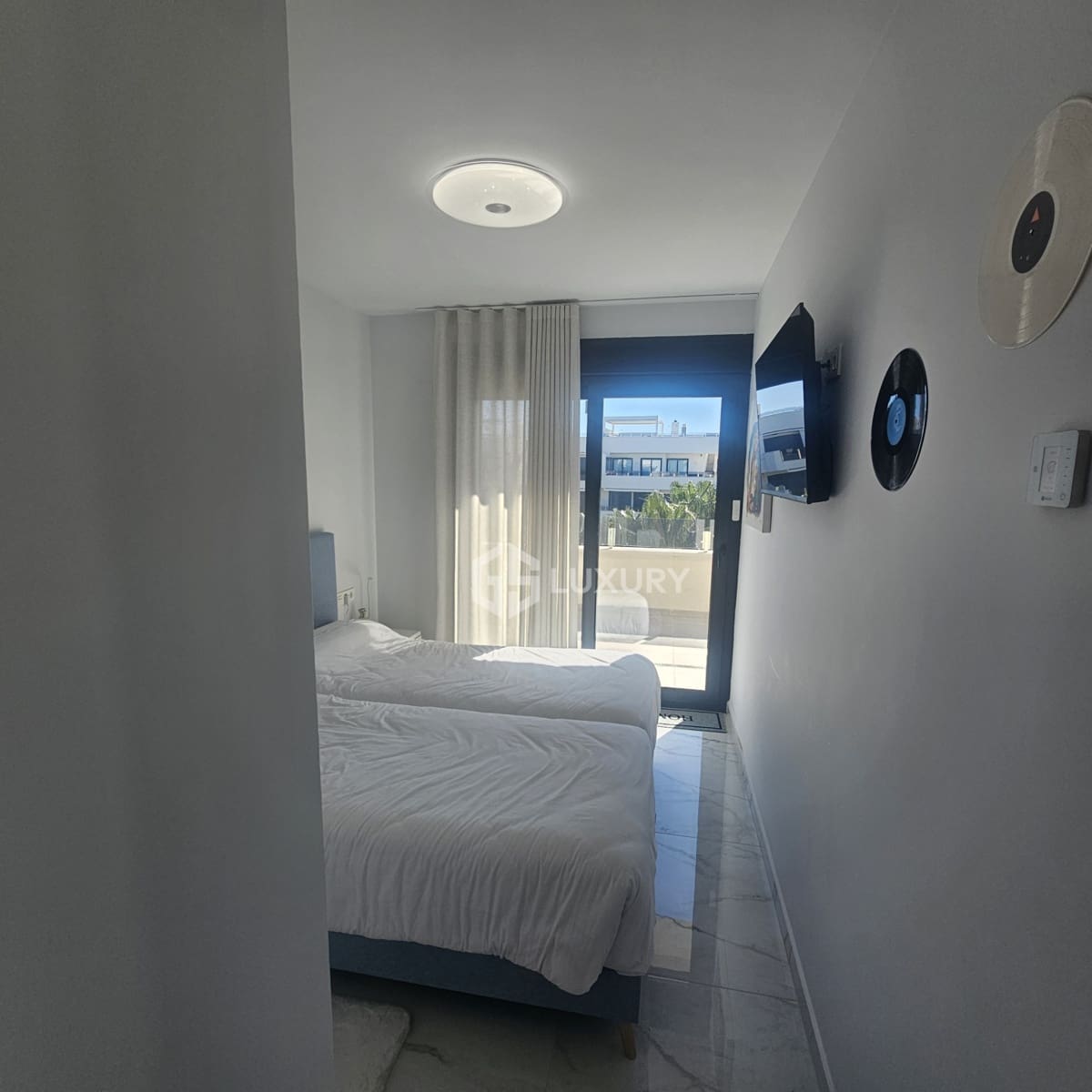 3 soverom Leilighet til salgs i Los Altos med svømmebasseng garasje - € 559 000 (Ref: 9816658)