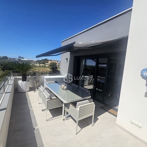 3 soverom Leilighet til salgs i Los Altos med svømmebasseng garasje - € 559 000 (Ref: 9816658)