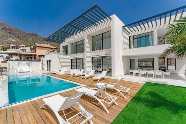 4 soveværelse Villa til salg i Adeje med garage - € 2.290.000 (Ref: 9821274)