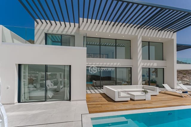 4 soveværelse Villa til salg i Adeje med garage - € 2.290.000 (Ref: 9821274)