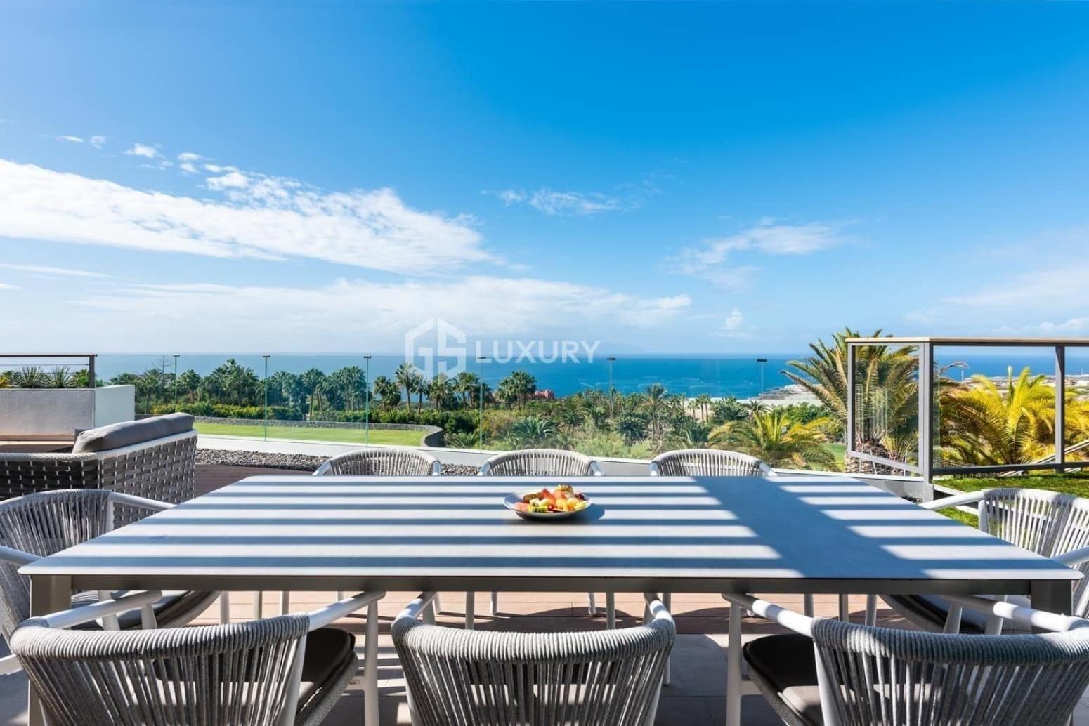 3 camera da letto Appartamento in vendita in Guia de Isora con garage - 1.333.000 € (Rif: 9821276)