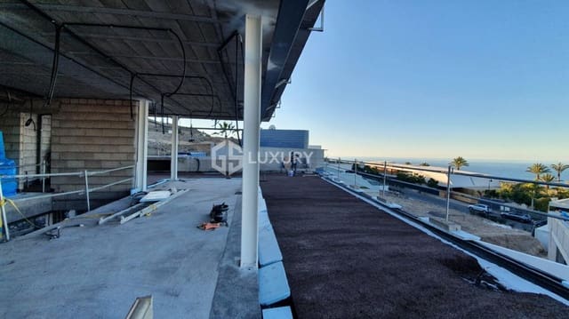 4 soverom Villa til salgs i Guía de Isora med garasje - € 3 290 000 (Ref: 9821277)