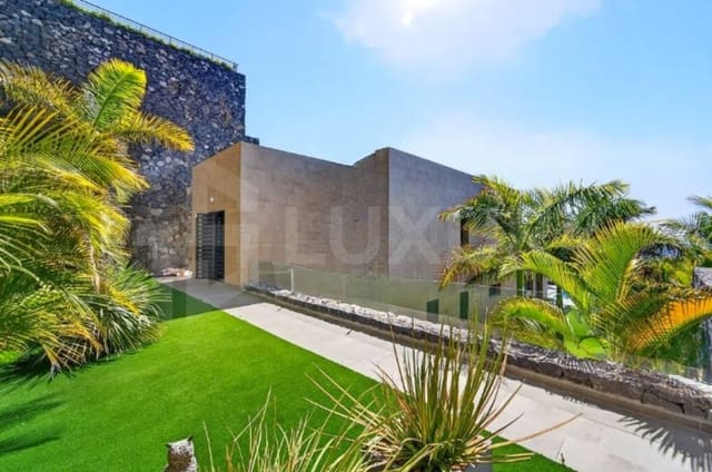 3 slaapkamer Villa te koop in La Caldera, Adeje met zwembad garage - € 2.500.000 (Ref: 9821279)