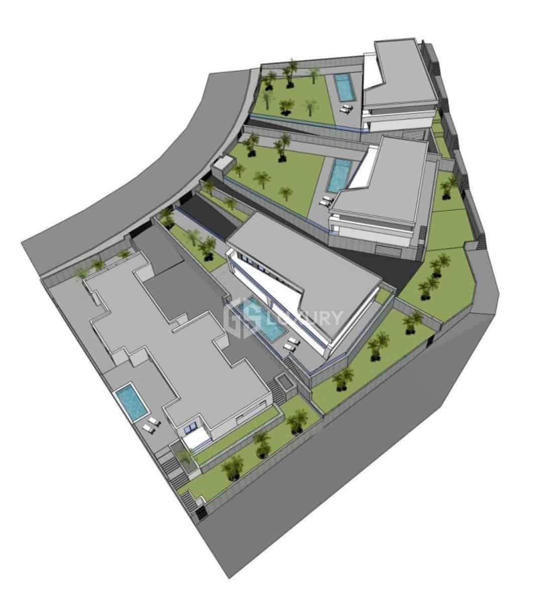 Building Plot for sale in Adeje - € 3,950,000 (Ref: 9821287)