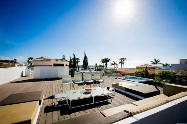 4 soverom Villa til leie i Palm-Mar, Arona med svømmebasseng garasje - € 8 500 (Ref: 9821288)