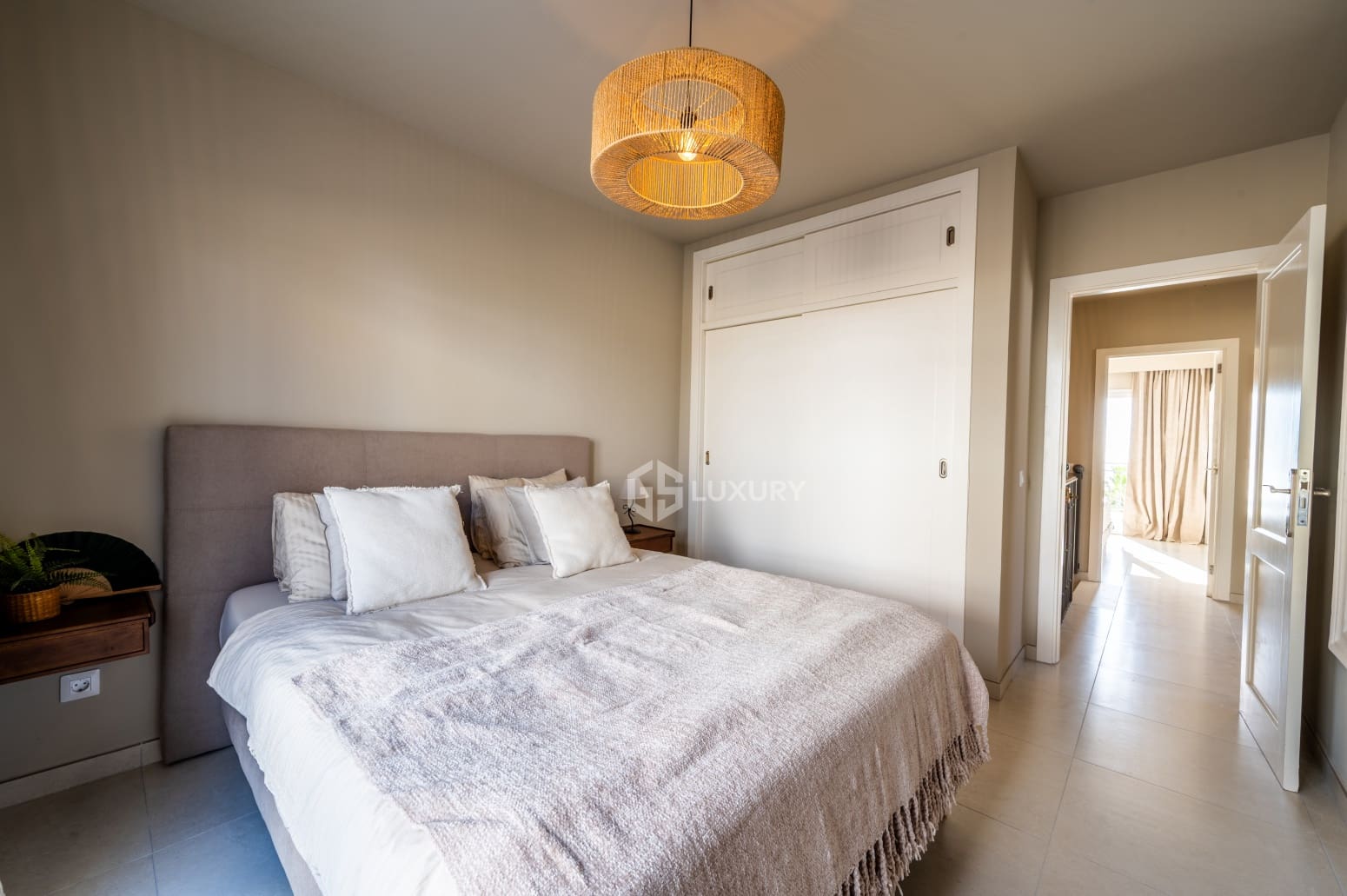 5 soveværelse Villa til leje i Adeje med swimmingpool garage - € 6.800 (Ref: 9821290)