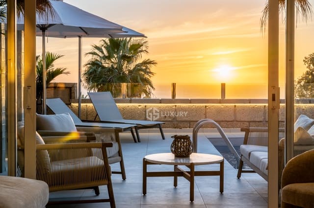 5 soveværelse Villa til leje i Playa de Fañabé Alto, Adeje med swimmingpool garage - € 6.800 (Ref: 9821290)