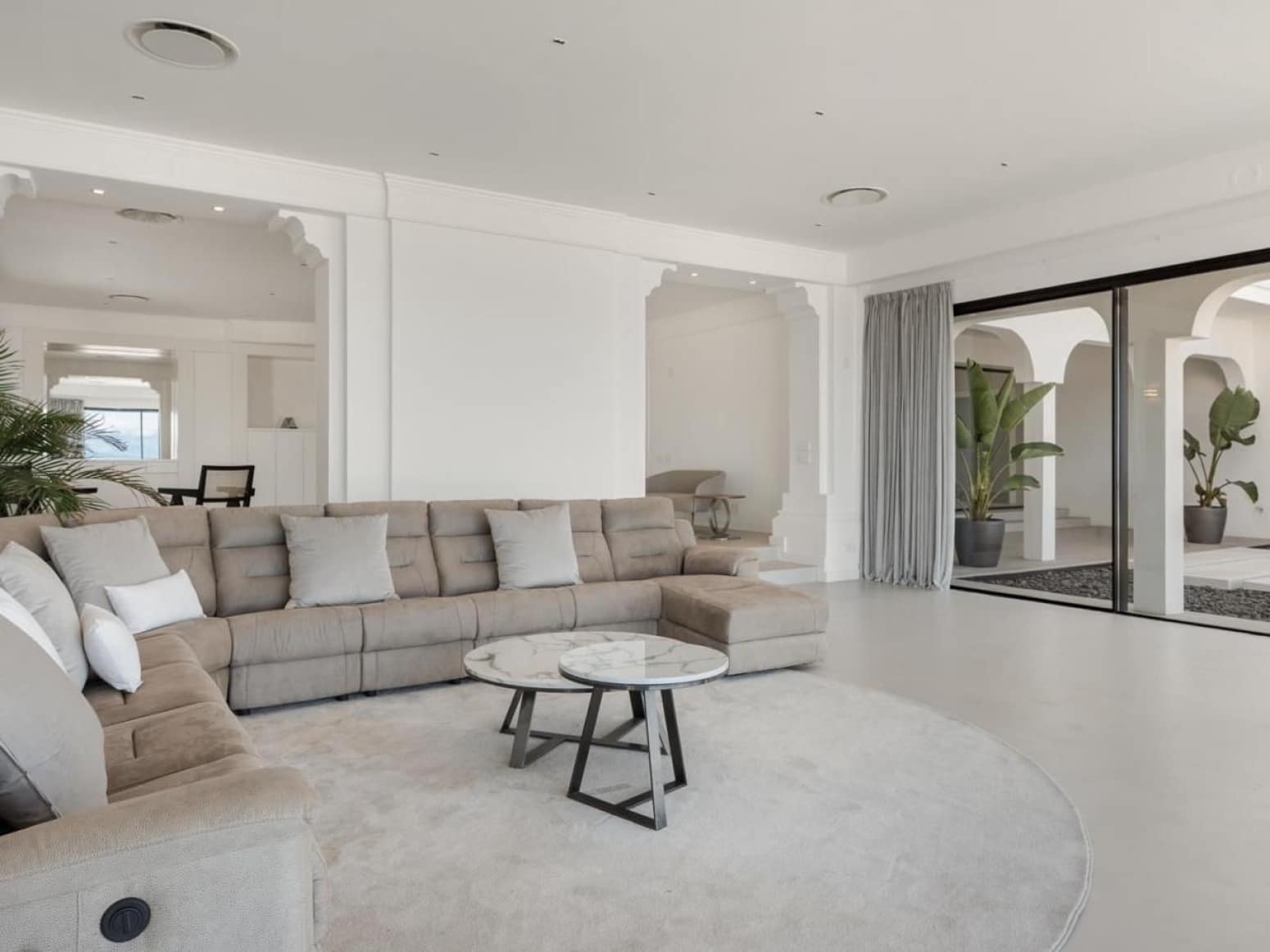 Chalet de 7 habitaciones en Adeje en venta con garaje - 8.500.000 € (Ref: 9821291)