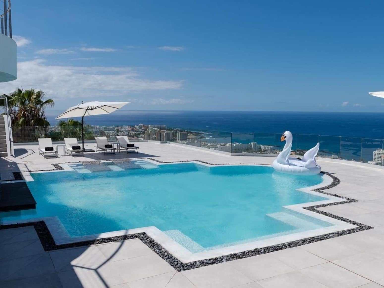 Chalet de 7 habitaciones en Adeje en venta con garaje - 8.500.000 € (Ref: 9821291)