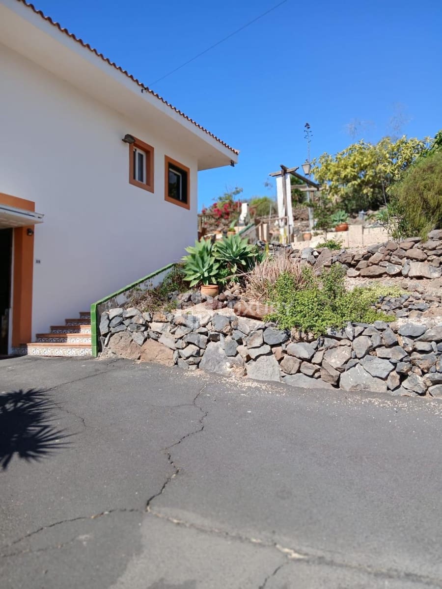 5 slaapkamer Villa te koop in Adeje - € 1.600.000 (Ref: 9821293)