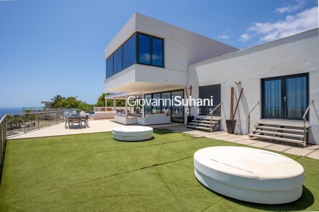 6 makuuhuone Huvila myytävänä paikassa La Caleta Adeje, Adeje mukana 
autotalli - 7 000 000 € (Ref: 9821294)