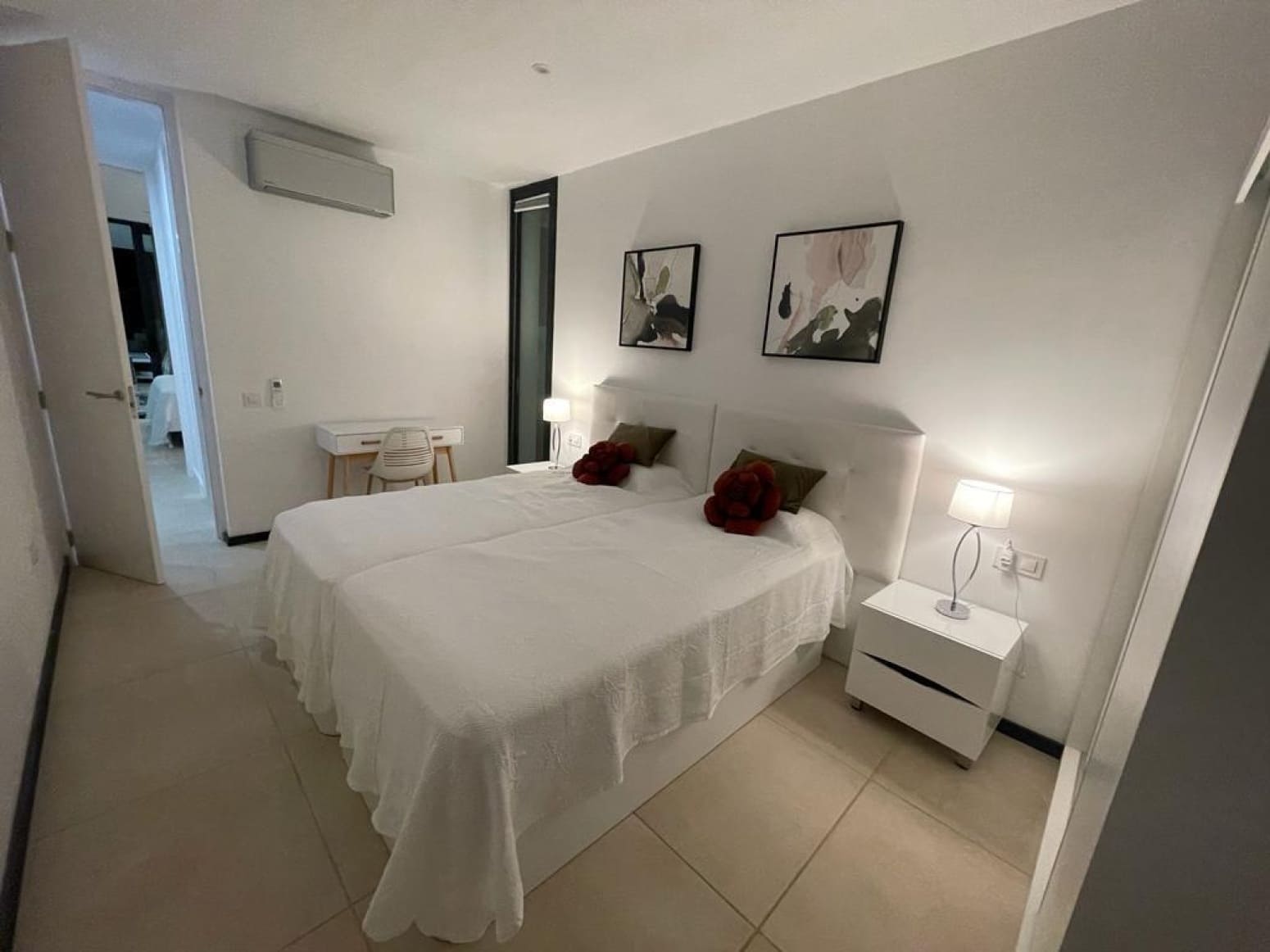 4 bedroom Villa for sale in Adeje with pool garage - € 1,990,000 (Ref: 9821298)