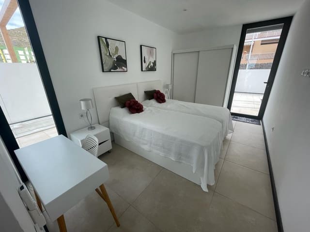 4 sypialnia Willa na sprzedaż w Playa de Fañabé Alto, Adeje z basenem garażem - 1 990 000 € (Ref: 9821298)
