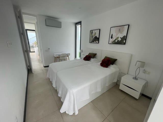 4 sypialnia Willa na sprzedaż w Playa de Fañabé Alto, Adeje z basenem garażem - 1 990 000 € (Ref: 9821298)