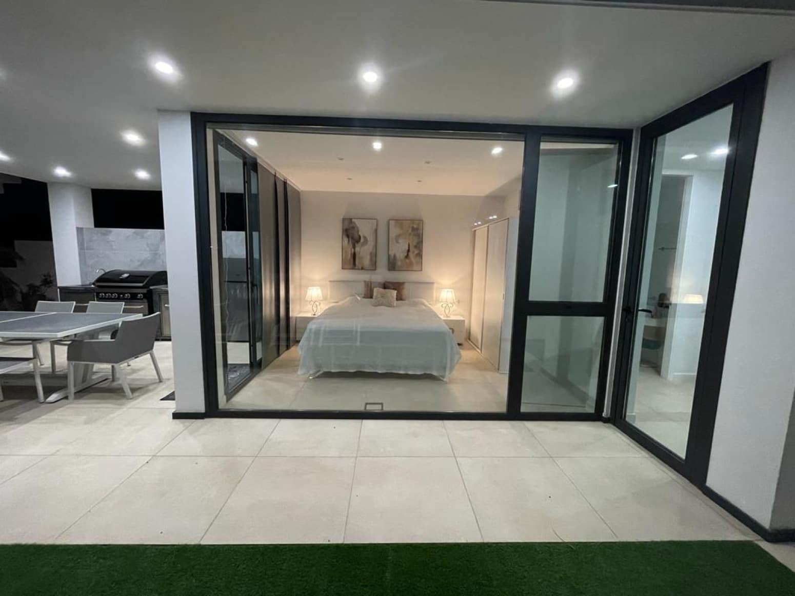 4 bedroom Villa for sale in Adeje with pool garage - € 1,990,000 (Ref: 9821298)