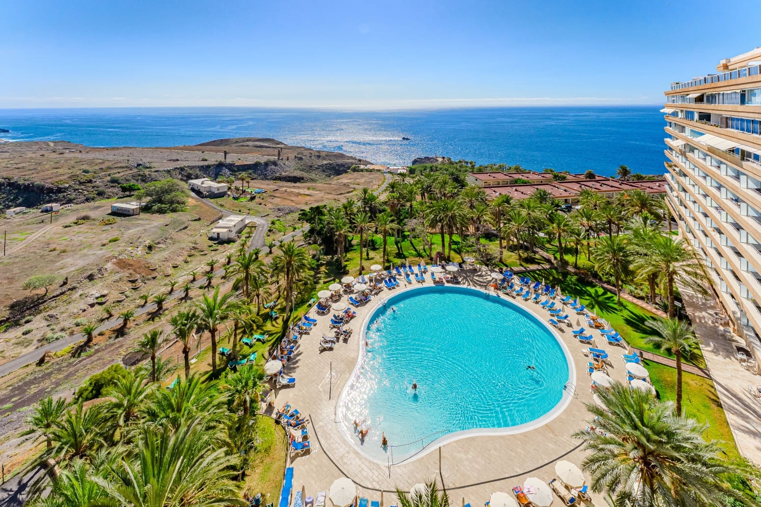 4 bedroom Flat for sale in Adeje with garage - € 900,000 (Ref: 9821299)