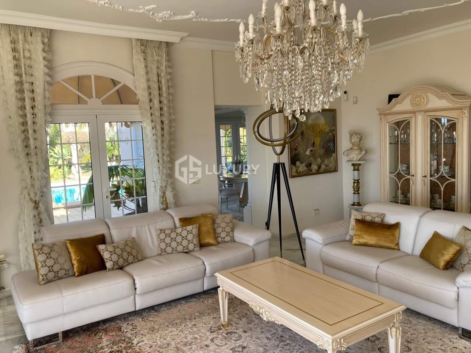 4 bedroom Villa for sale in Santa Ursula with garage - € 1,500,000 (Ref: 9821300)