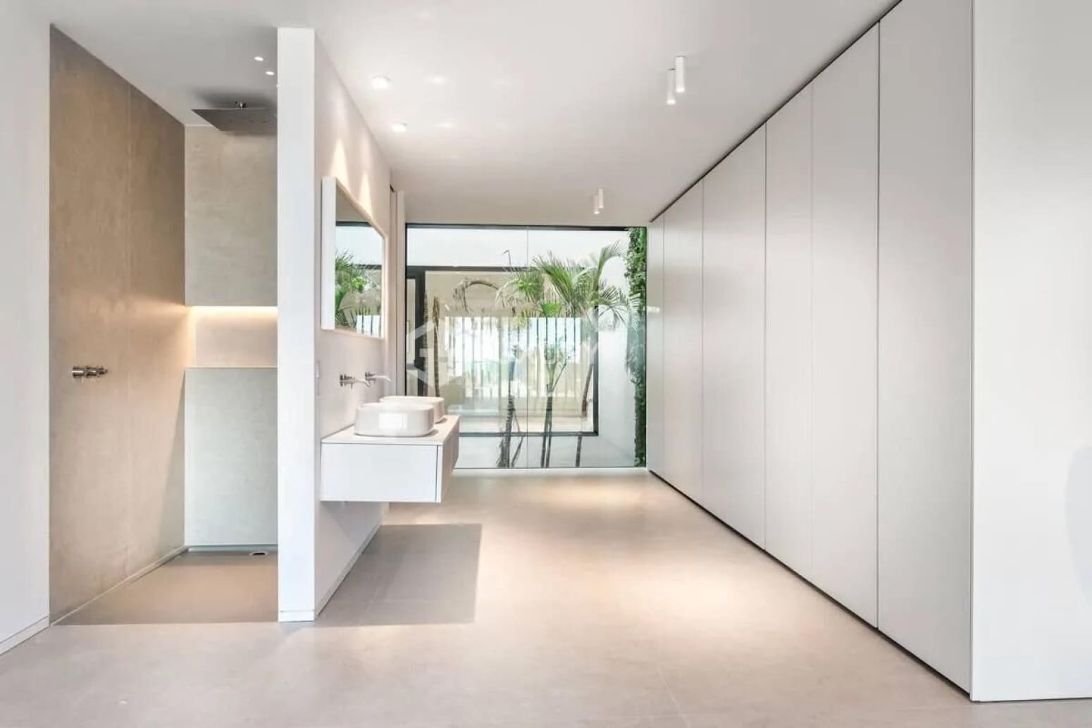 4 chambre Villa/Maison à vendre à Arona avec garage - 2 850 000 € (Ref: 9821301)