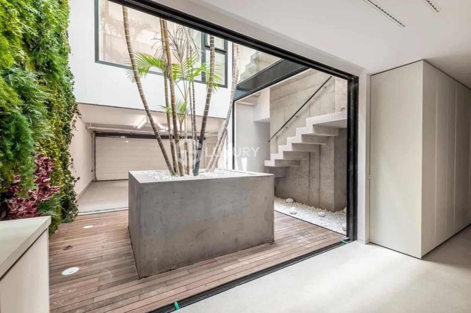 4 chambre Villa/Maison à vendre à Arona avec garage - 2 850 000 € (Ref: 9821301)