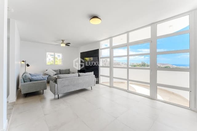 5 Zimmer Villa zu verkaufen in San Eugenio Alto, Adeje mit Garage - 1.900.000 € (Ref: 9821302)