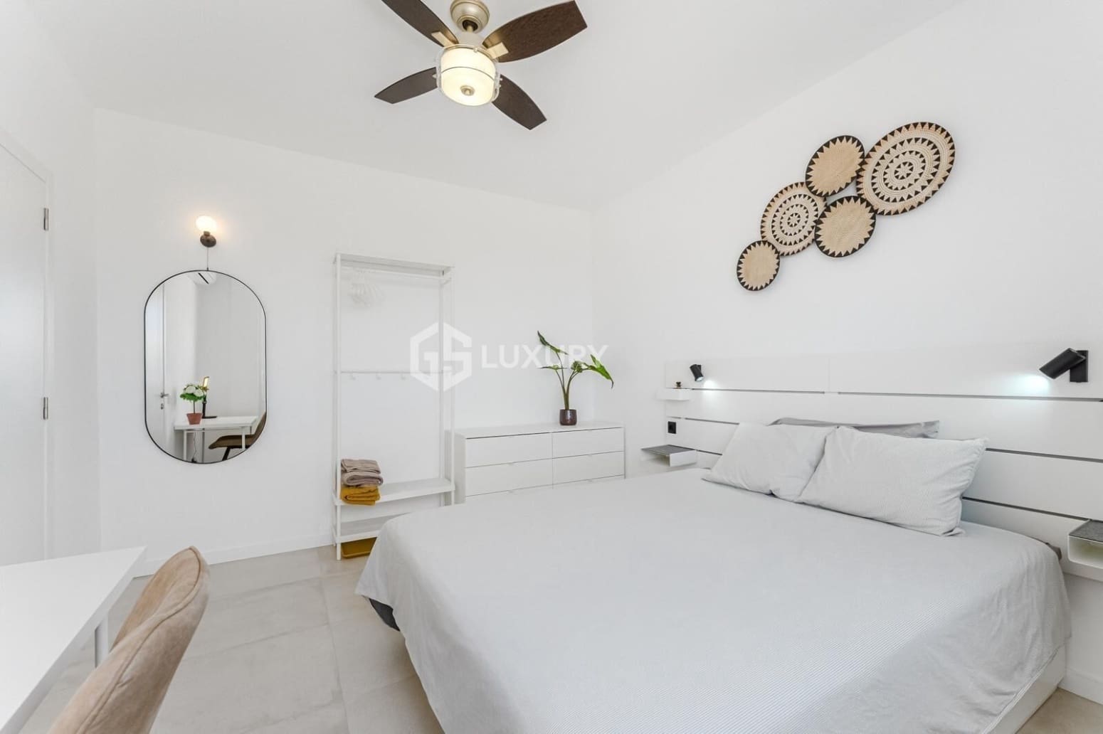 5 soverom Villa til salgs i Adeje med garasje - € 1 900 000 (Ref: 9821302)