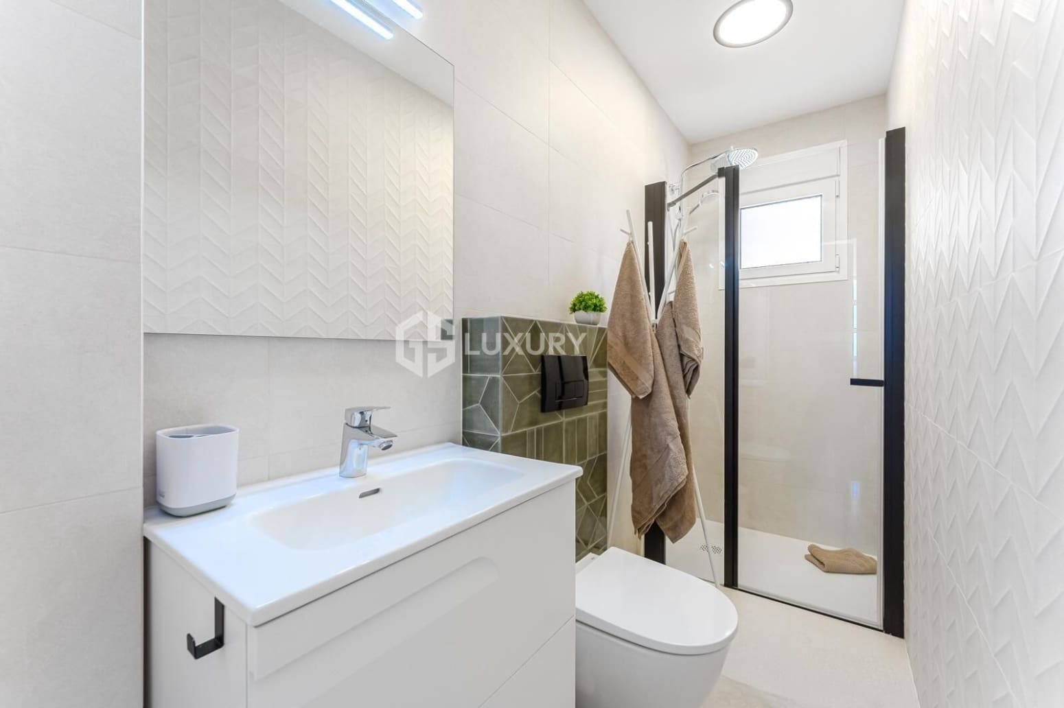 5 soverom Villa til salgs i Adeje med garasje - € 1 900 000 (Ref: 9821302)