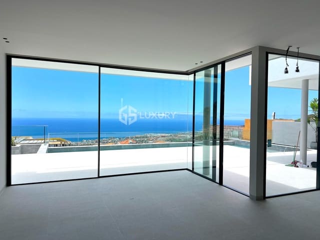 4 slaapkamer Villa te koop in Torviscas Centro y Alto, Adeje met garage - € 2.400.000 (Ref: 9821304)