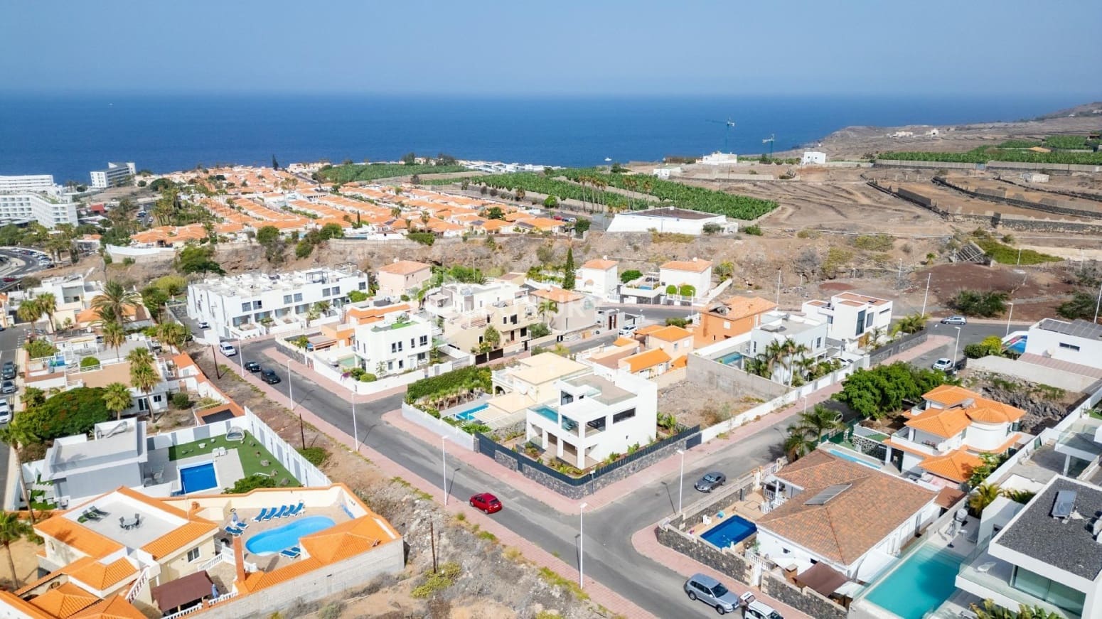 Building Plot for sale in Adeje - € 500,000 (Ref: 9821307)