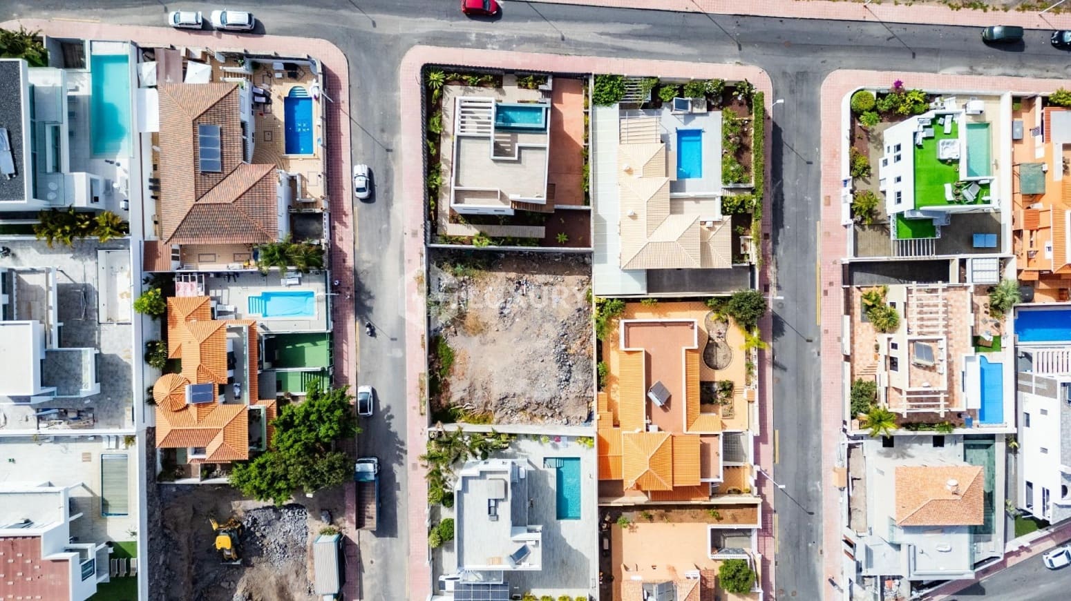 Building Plot for sale in Adeje - € 500,000 (Ref: 9821307)