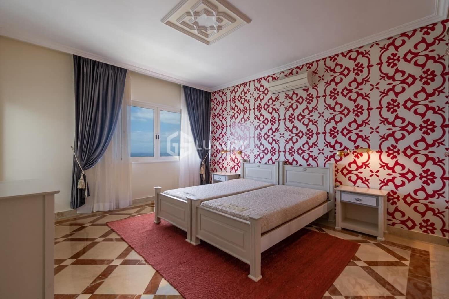 5 slaapkamer Villa te koop in Adeje met garage - € 2.600.000 (Ref: 9821308)